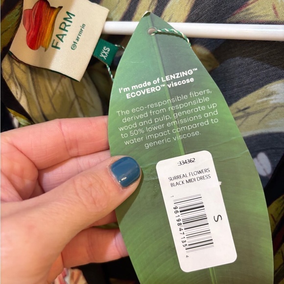 Farm Rio Black Surreal Flowers High Neck Midi Dress sz XXS NWT $260 - Picture 11 of 11